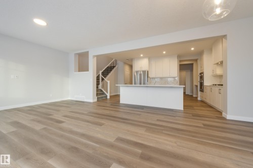 2624 206 Street, Edmonton, AB - Indoor Photo Showing Kitchen