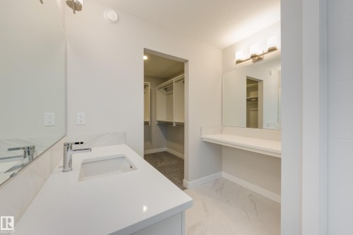 2624 206 Street, Edmonton, AB - Indoor