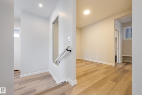 2624 206 Street, Edmonton, AB - Indoor Photo Showing Other Room