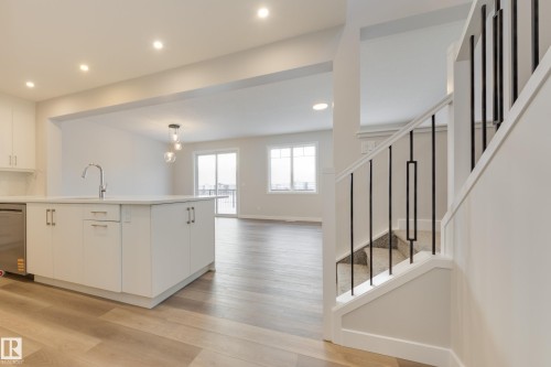 2624 206 Street, Edmonton, AB - Indoor