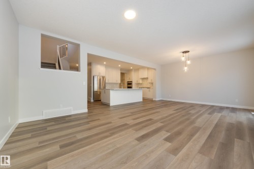 2624 206 Street, Edmonton, AB - Indoor