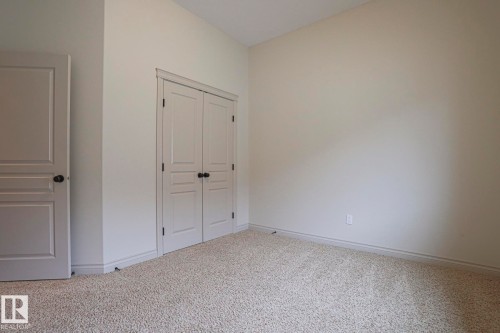21 Willow Way, Stony Plain, AB - Indoor Photo Showing Other Room