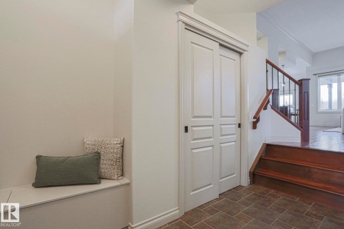 21 Willow Way, Stony Plain, AB - Indoor Photo Showing Other Room