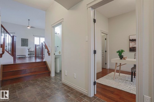 21 Willow Way, Stony Plain, AB - Indoor Photo Showing Other Room