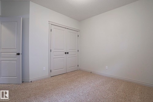 21 Willow Way, Stony Plain, AB - Indoor Photo Showing Other Room
