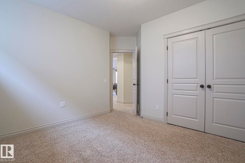 21 Willow Way, Stony Plain, AB - Indoor Photo Showing Other Room