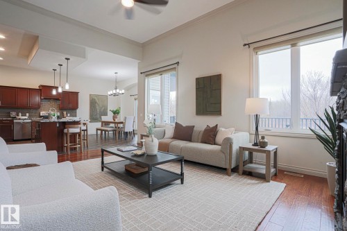 21 Willow Way, Stony Plain, AB - Indoor Photo Showing Living Room