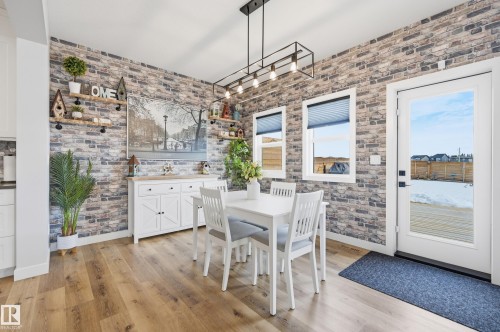 16 Redwing Wynd, St. Albert, AB - Indoor Photo Showing Dining Room