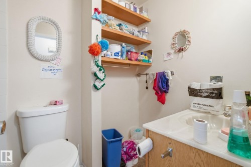 82 Windermere Drive, Spruce Grove, AB - Indoor Photo Showing Bathroom