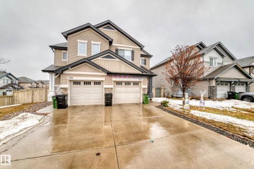 1724 64 Street  Edmonton, AB T6X 0M8