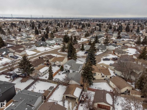 3516 13 Avenue, Edmonton, AB - Outdoor With View