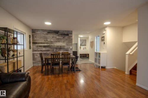 Main Floor - 3516 13 Avenue, Edmonton, AB - Indoor