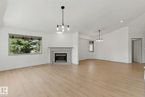 9971 178 Avenue, Edmonton, AB - Indoor Photo Showing Living Room With Fireplace