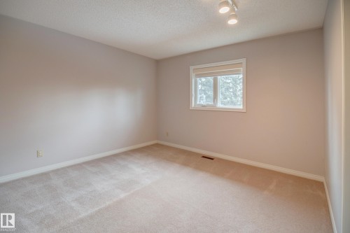 237 Bulyea Road, Edmonton, AB - Indoor Photo Showing Other Room