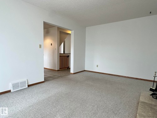 9928 181 Street, Edmonton, AB - Indoor Photo Showing Other Room