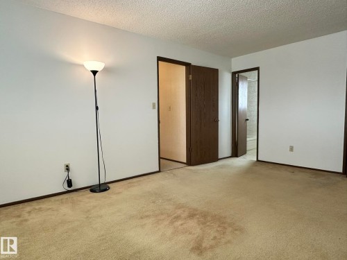 9928 181 Street, Edmonton, AB - Indoor Photo Showing Other Room