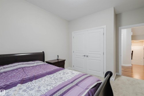 3920 Ginsburg Crescent, Edmonton, AB - Indoor Photo Showing Bedroom