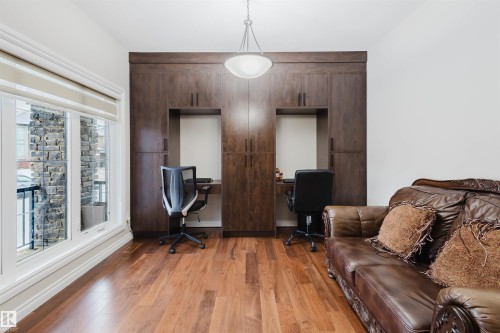 3920 Ginsburg Crescent, Edmonton, AB - Indoor