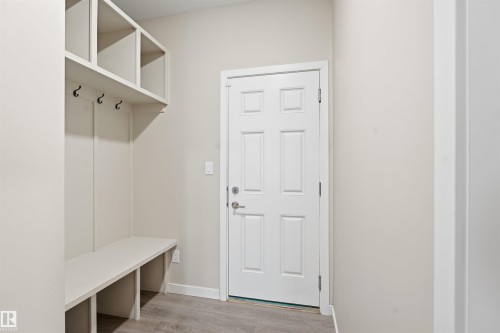 4339 Hawthorn Landing Landing, Edmonton, AB - Indoor