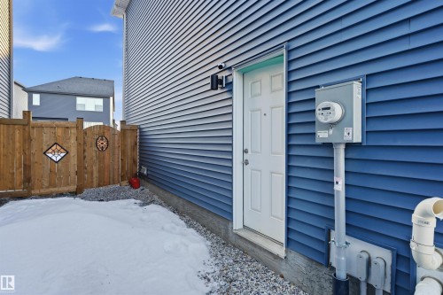 4339 Hawthorn Landing Landing, Edmonton, AB - Outdoor