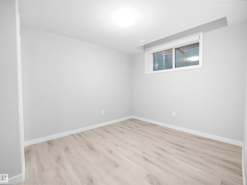 3272 Dallas Schmidt Drive, Edmonton, AB - Indoor Photo Showing Other Room