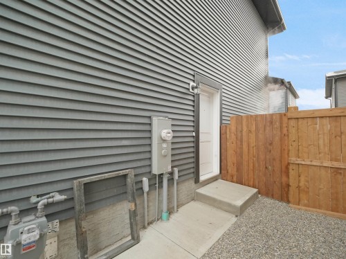 3272 Dallas Schmidt Drive, Edmonton, AB - Outdoor
