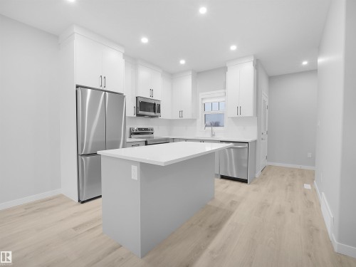 3272 Dallas Schmidt Drive, Edmonton, AB - Indoor Photo Showing Kitchen With Upgraded Kitchen