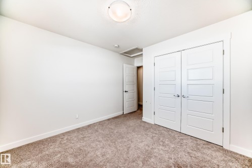 17532 49 Street, Edmonton, AB - Indoor Photo Showing Other Room
