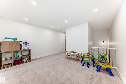 17532 49 Street, Edmonton, AB - Indoor