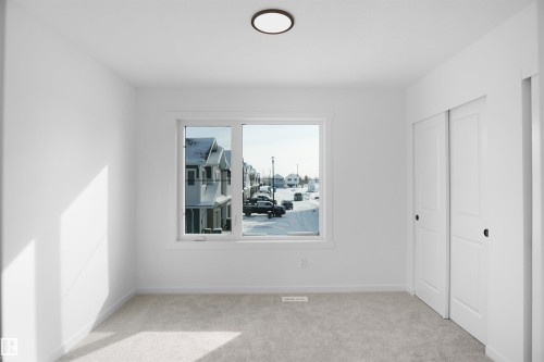 95 1430 Aster Way, Edmonton, AB - Indoor Photo Showing Other Room