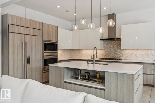 3631 Westcliff Way, Edmonton, AB - Indoor Photo Showing Kitchen With Upgraded Kitchen