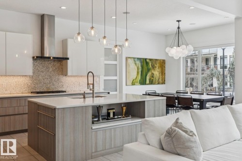 3631 Westcliff Way, Edmonton, AB - Indoor Photo Showing Kitchen With Upgraded Kitchen