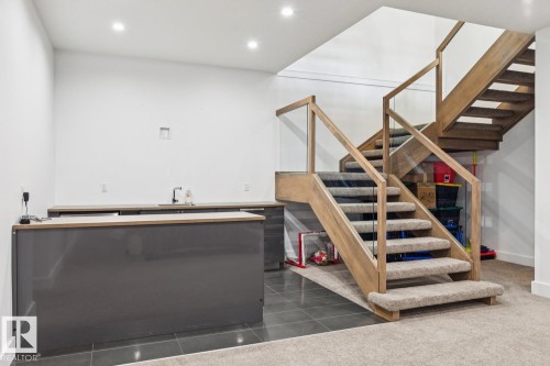 3631 Westcliff Way, Edmonton, AB - Indoor Photo Showing Other Room