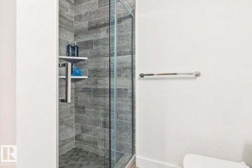 3631 Westcliff Way, Edmonton, AB - Indoor Photo Showing Bathroom