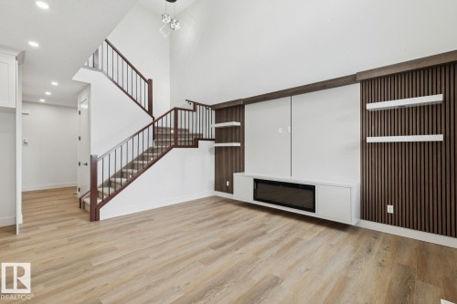 3529 42 Avenue, Beaumont, AB - Indoor Photo Showing Other Room