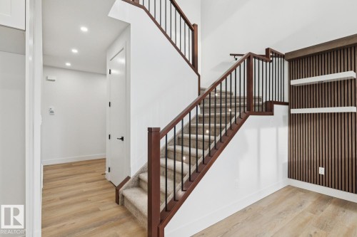 3529 42 Avenue, Beaumont, AB - Indoor Photo Showing Other Room