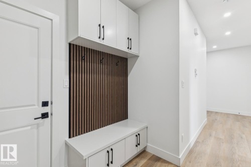 3529 42 Avenue, Beaumont, AB - Indoor Photo Showing Other Room