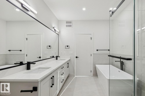 3529 42 Avenue, Beaumont, AB - Indoor Photo Showing Bathroom