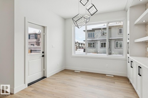 3529 42 Avenue, Beaumont, AB - Indoor