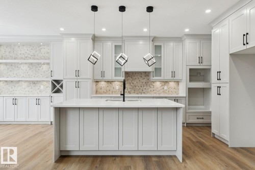 3529 42 Avenue, Beaumont, AB - Indoor Photo Showing Kitchen With Upgraded Kitchen