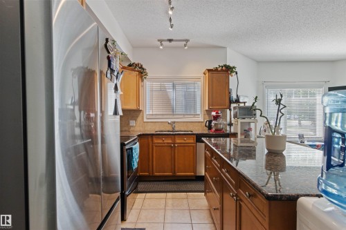 101 8931 156 Street, Edmonton, AB - Indoor Photo Showing Kitchen