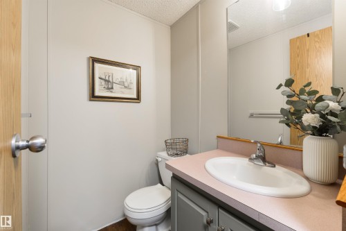172 3400 48 Street, Stony Plain, AB - Indoor Photo Showing Bathroom