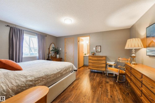 172 3400 48 Street, Stony Plain, AB - Indoor Photo Showing Bedroom
