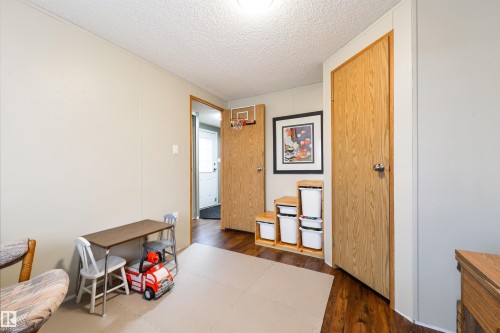 172 3400 48 Street, Stony Plain, AB - Indoor Photo Showing Other Room