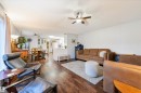 172 3400 48 Street, Stony Plain, AB  - Indoor Photo Showing Living Room 