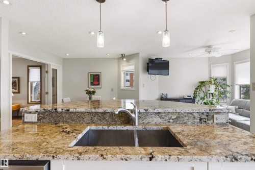 108 Ironwood Place, Edmonton, AB - Indoor Photo Showing Kitchen With Double Sink With Upgraded Kitchen