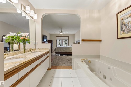 108 Ironwood Place, Edmonton, AB - Indoor Photo Showing Bathroom