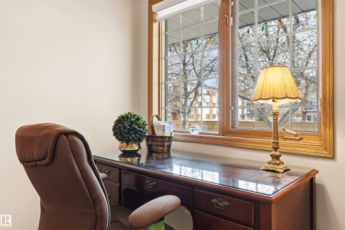 108 Ironwood Place, Edmonton, AB - Indoor