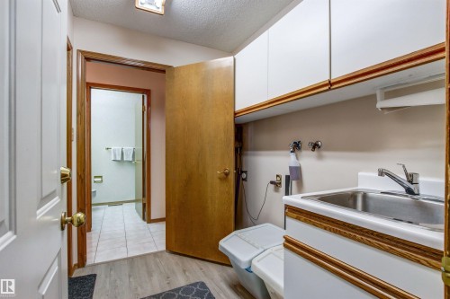 108 Ironwood Place, Edmonton, AB - Indoor