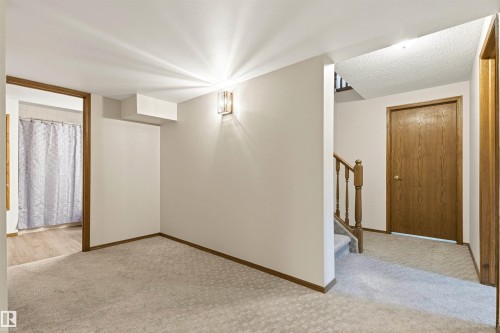 108 Ironwood Place, Edmonton, AB - Indoor Photo Showing Other Room